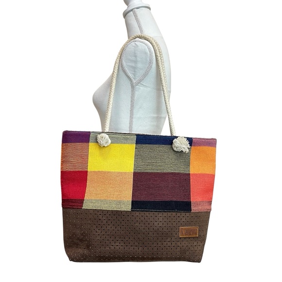 El Salvador Colourful Souvenir Tote Bag - Picture 1 of 14